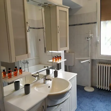 Apartment 2 4 Posti Letto *