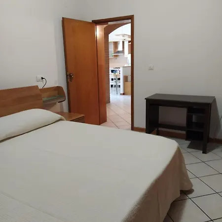 Cesena, 2 4 Posti Letto Apartment